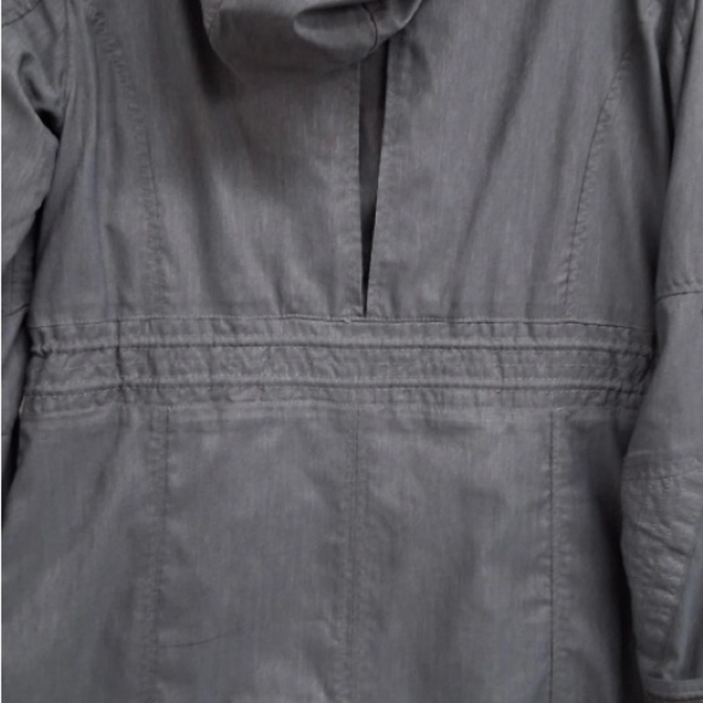 Lululemon jacket - Picture 2 of 8